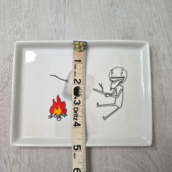 NOT FOR SALE Crate & Barrel OLIVER Ceramic Appetizer Snack Plates Set of 6 - Picture 4 of 7